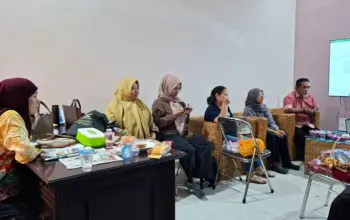 Diskominfosantik Palu Koordinasi Pengembangan KIM Teman Isyarat Berdaya