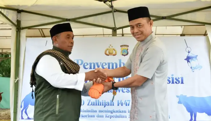 Polda Sulteng Gelar Shalat Idul Adha, Sembelih 159 Hewan Kurban
