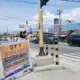 Di Lampu Merah, Satpol PP Ajak Pengemudi Tidak Buang Sampah Sembarangan