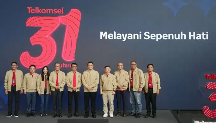 Rayakan 31 Tahun, Telkomsel Tegaskan Komitmen Melayani Sepenuh Hati
