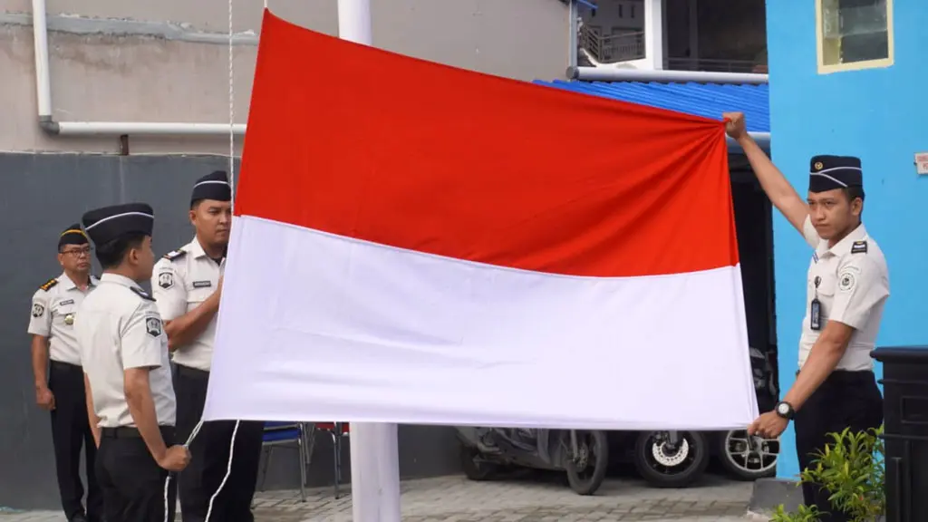 Peringatan Hari Lahir Pancasila dengan upacara di kanwil Ditjenpas Sulteng, Senin (1/6/2026). (©Humas Ditjenpas Sulteng)