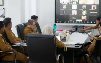 Pertemuan virtual antara Pemkot Palu dengan ITB, Selasa (9/6/2026) membahas tindak lanjut kerja sama dalam program pembangunan daerah. (©Prokopim Setda Kota Palu/Iwan)