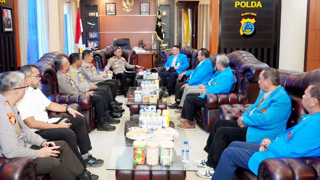 Kapolda SUlteng Brigjen Pol Nasri menerima kunjungan Rektor Untad beserta rombongan di Mapodla Sulteng, Rabu (10/6/2026). (©Humas Polda Sulteng)