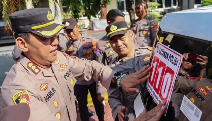 Polresta Palu Sosialikan Layanan Darurat Kepolisian Call Center 110