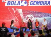 Konferensi pers peluncura Bola Gembira Telkomsel-TVRI di Jakarta. (©bmzIMAGES/Basri Marzuki)