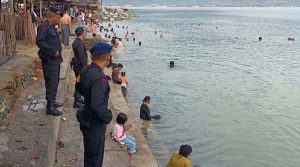 Tim SAR Satgas Operasi Ketupat Disiagakan di Pantai Wisata
