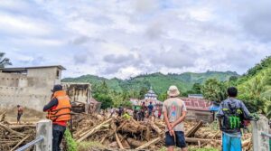 Paket Bantuan Dikirim ke Desa Terdampak Banjir di Parigi Moutong