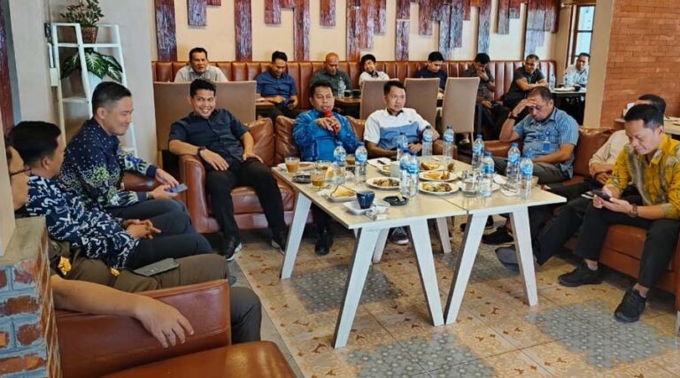 Rapat koordinasi Aparat penegak Hukum dengan instansi terkait yang digelar Ditresnarkoba Polda Sulteng di Palu, Kamis (8/8/2024). (Foto: Humas Polda Sulteng)