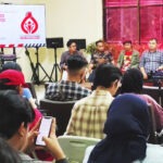 Bivitri (kedua kanan) pada diskusi ‘Merespons Upaya Pemberangusan Solidaritas Pekerja CNN Indonesia’ di Kantor Yayasan Lembaga Bantuan Hukum Indonesia (YLBHI) di Jakarta, Selasa (3/9/2024). (Foto: ist)