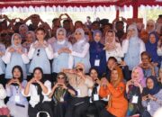 Kunjungi Palu, Selvi Gibran Ajak Warga Huntap Talise Kelola Sampah dari Keluarga