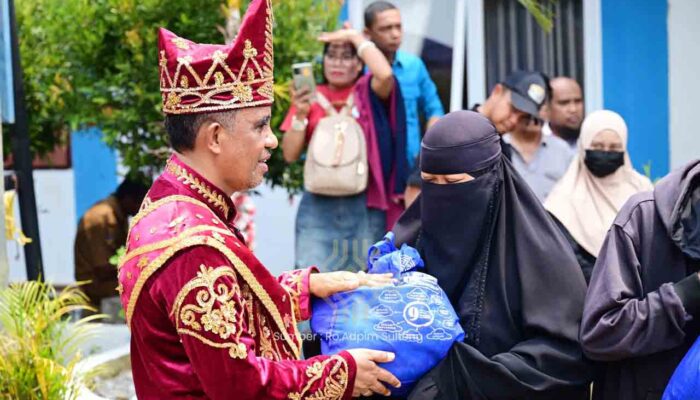 Gubernur Sulteng Distribusikan 5.000 Paket Bantuan Pangan untuk Warga Morowali Utara