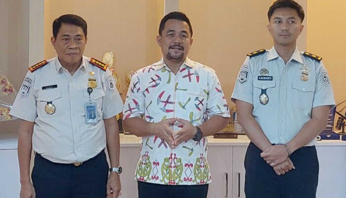Urus Paspor Tak Perlu ke Palu, Pemkab Tolitoli Hibahkan Lahan untuk Kantor Imigrasi